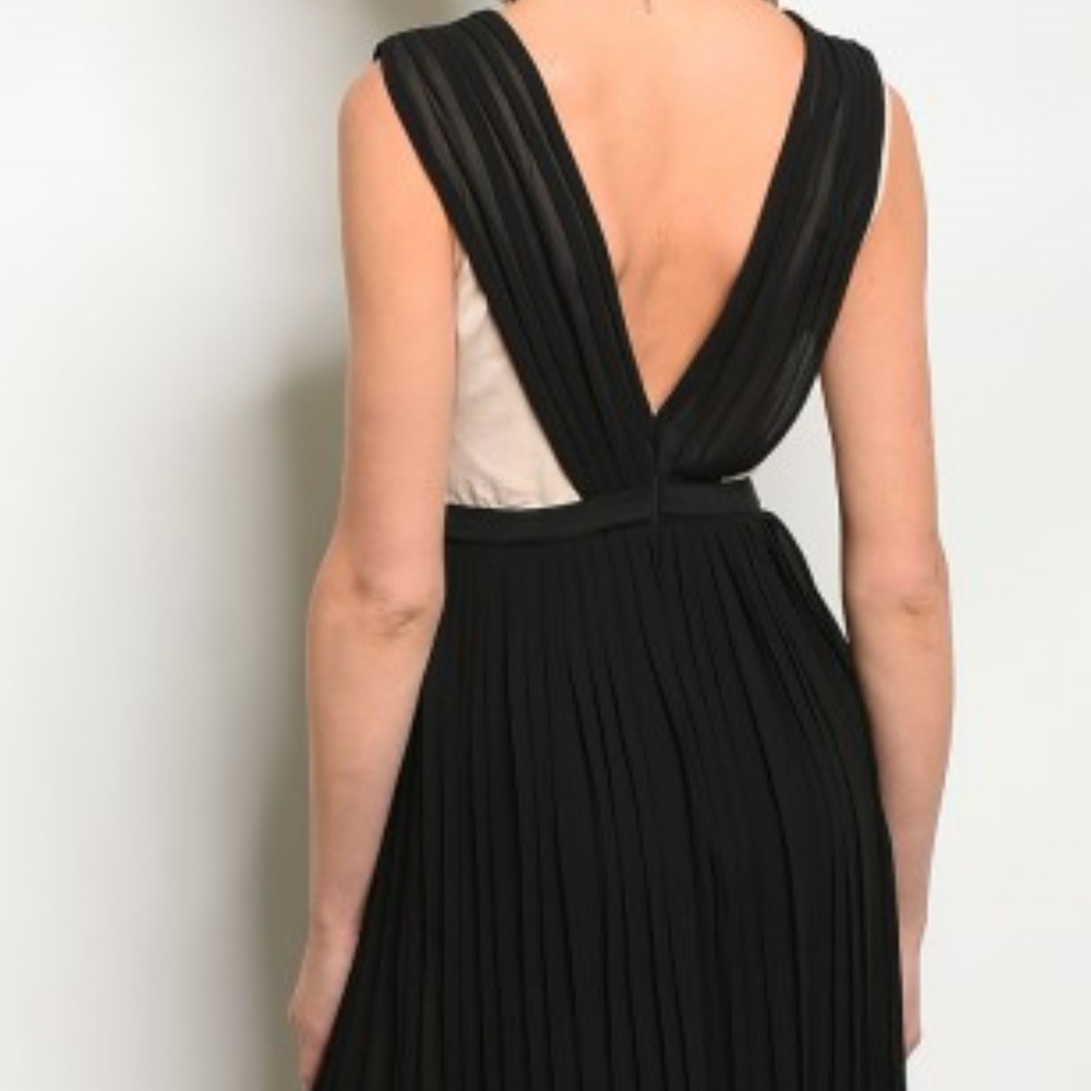 BLACK BEIGE SLIT HEM MAXI DRESS @LAST ONE - Picture 5 of 6
